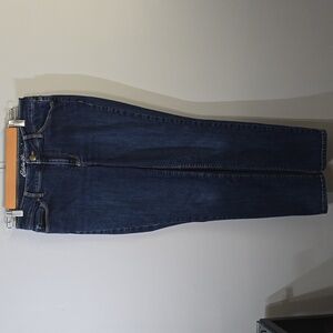 Eddie Bauer Jeans Women's 4 Blue Slighty Curvy Slim Straight Jeans